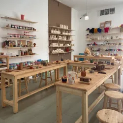 Local Handicraft Workshops - Damar