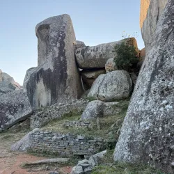 Munhumutapa Ruins (nearby) - Chirumanzu