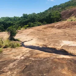 Domboshava Caves - Ruwa